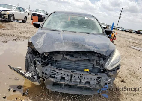 2018 Ford Focus S from USA, damaged, VIN 1FADP3E2XJL330744